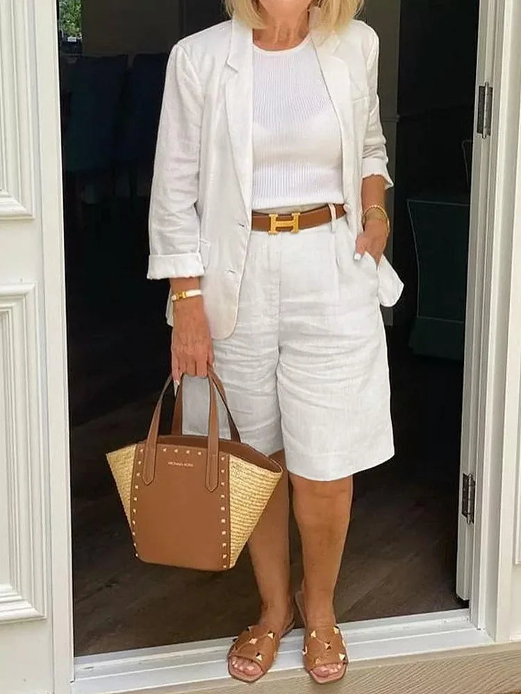 Ava | Lightweight Elegant Women's Set with Blazer and Bermuda Shorts