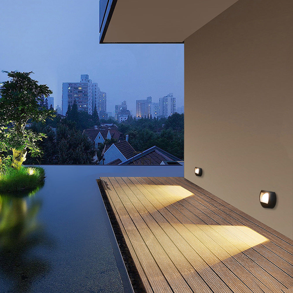EcoLumen | Stylish Energy-Efficient Solar Outdoor Landscape Lights