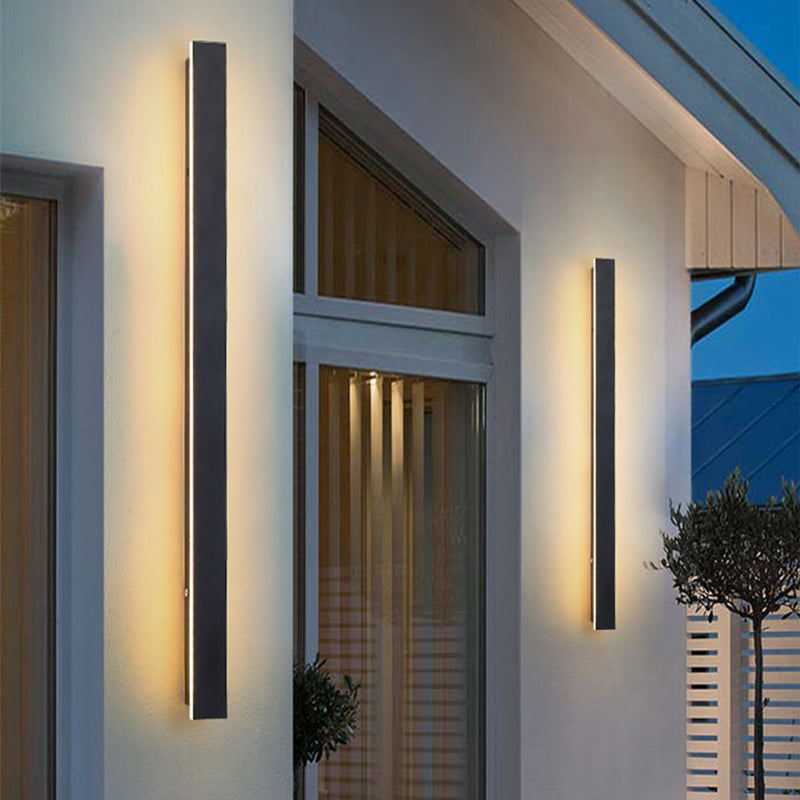 Luminara | Sleek Modern Black Metal Outdoor Wall Light Fixture