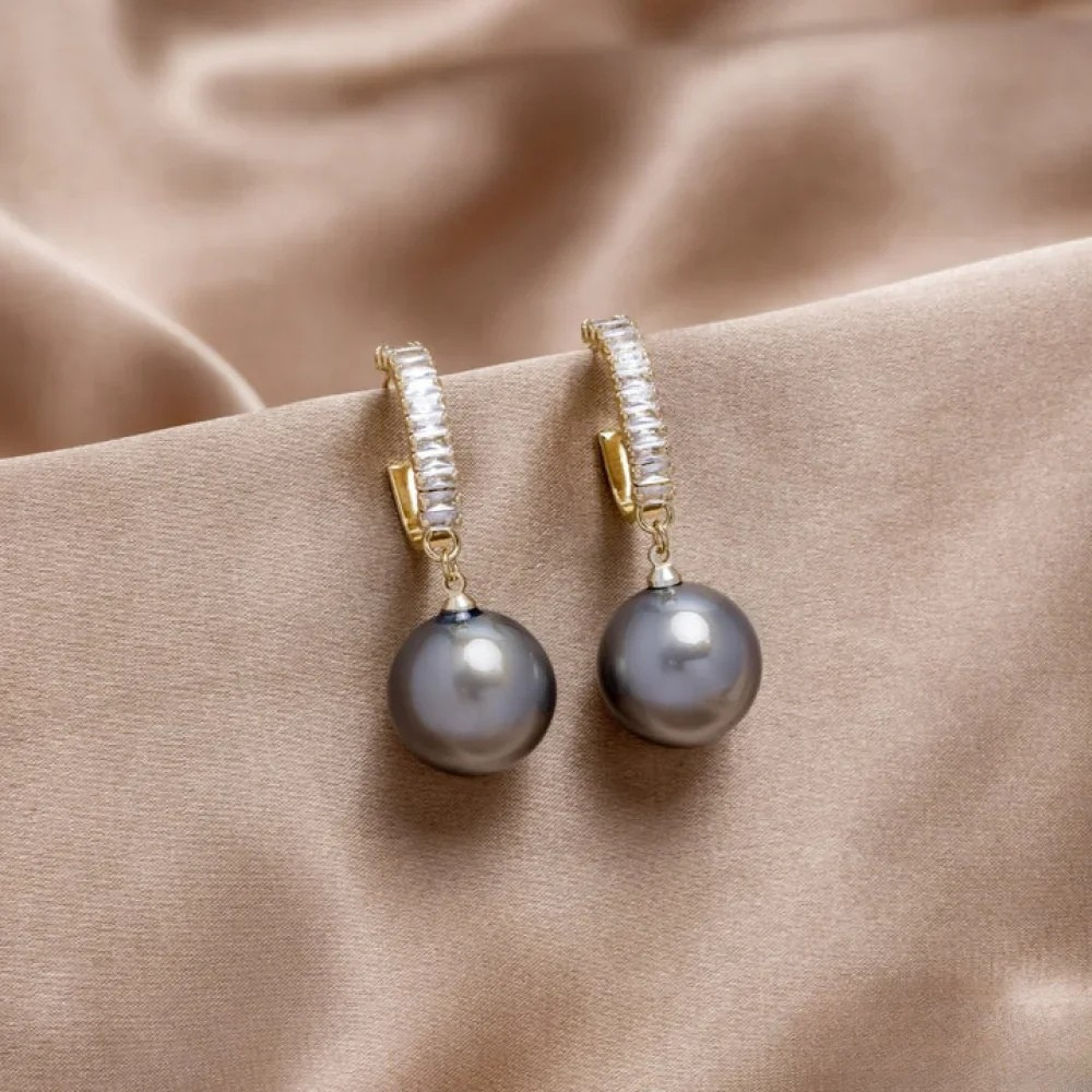 Sophia | Elegant Pearl Earrings for Women with Zirconia Accents